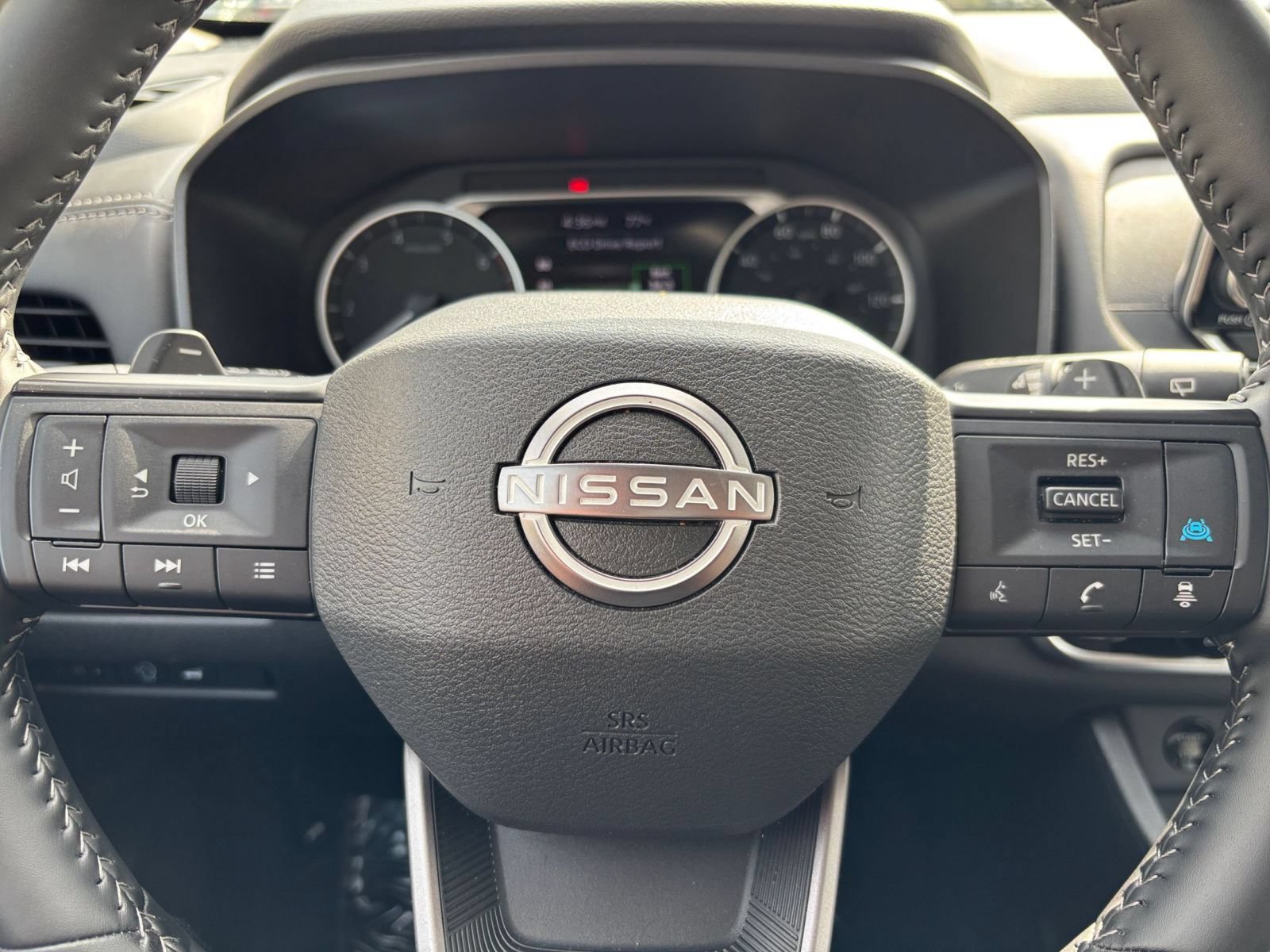 Used 2026 Nissan Rogue SV FWD image 28