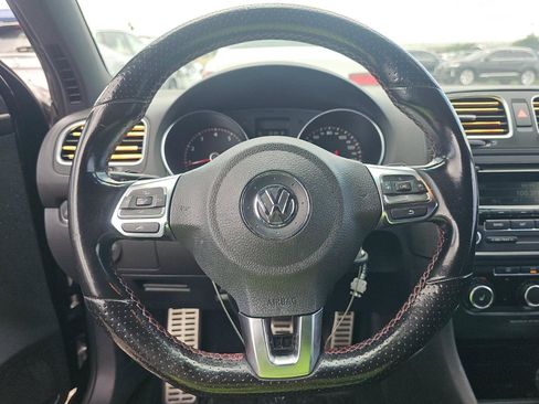 Used 2014 Volkswagen GTI Wolfsburg Edition FWD image 11