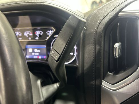 Used 2020 GMC Sierra 1500 SLT w/ SLT Premium Plus Package image 18