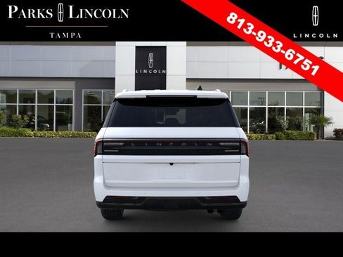 New 2026 Lincoln Navigator L Black Label AWD/4WD image 5