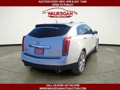 Used 2010 Cadillac SRX Premium image 4