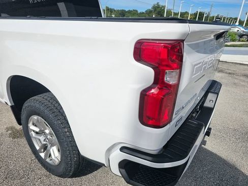 Used 2024 Chevrolet Silverado 1500 RST w/ Z71 Off-Road Package AWD/4WD image 14