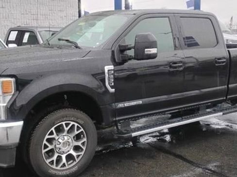 Used 2020 Ford F250 Lariat w/ Lariat Value Package image 3