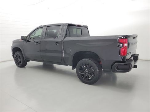 Used 2021 Chevrolet Silverado 1500 LT Trail Boss w/ LT Trail Boss Premium Package image 7