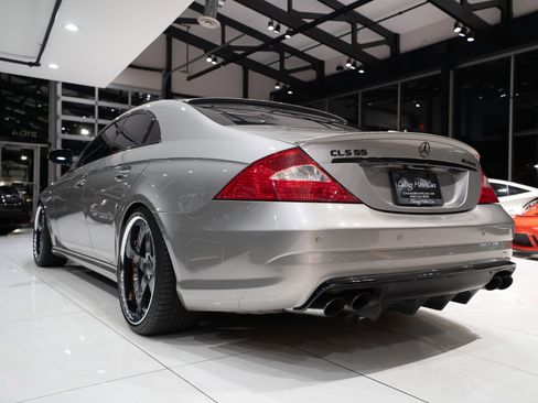 Used 2006 Mercedes-Benz CLS 55 AMG image 50