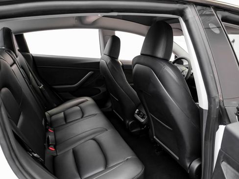 Used 2023 Tesla Model 3 Standard Range RWD image 36