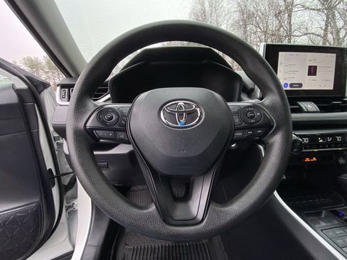 Certified 2025 Toyota RAV4 XLE image 26