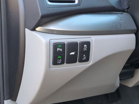 Used 2017 Acura RDX AWD w/ Advance Package image 15