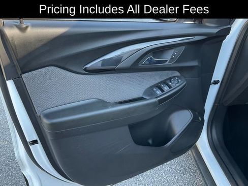Used 2023 Chevrolet TrailBlazer LT FWD image 7