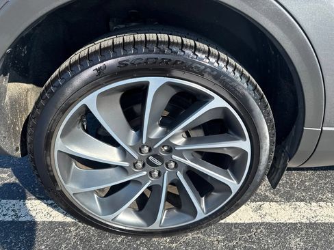 Used 2023 Lincoln Nautilus Reserve w/ Equipment Group 201A AWD/4WD image 43