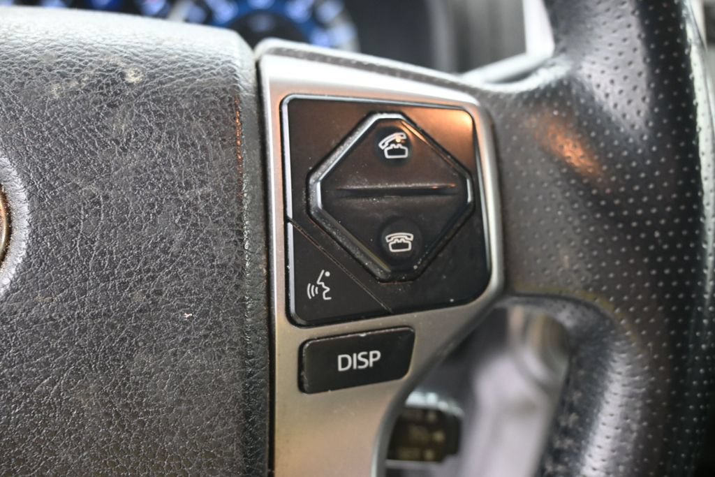 Used 2018 Toyota 4Runner SR5 Premium AWD/4WD image 23