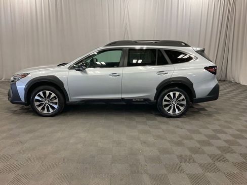 Used 2024 Subaru Outback Limited AWD/4WD image 10