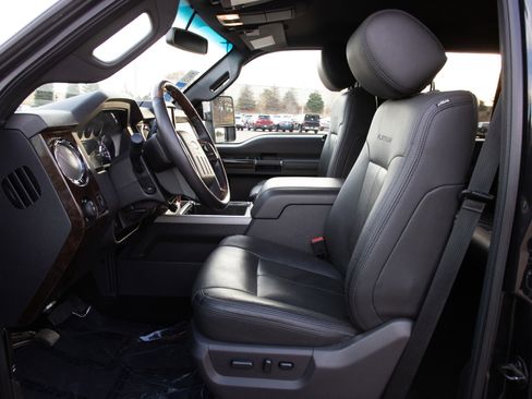 Used 2015 Ford F250 Platinum w/ Snow Plow Prep Package image 14