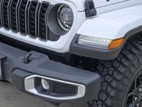 New 2026 Jeep Gladiator Sport AWD/4WD image 7