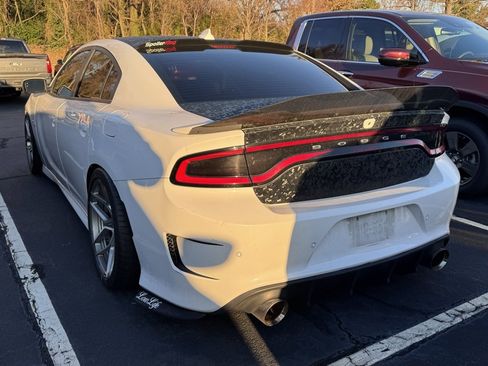 Used 2020 Dodge Charger R/T w/ Plus Group image 5