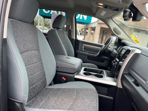 Used 2018 RAM 1500 Big Horn image 35