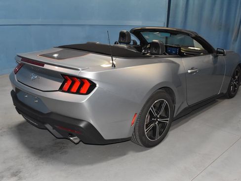 Used 2025 Ford Mustang Premium RWD image 23