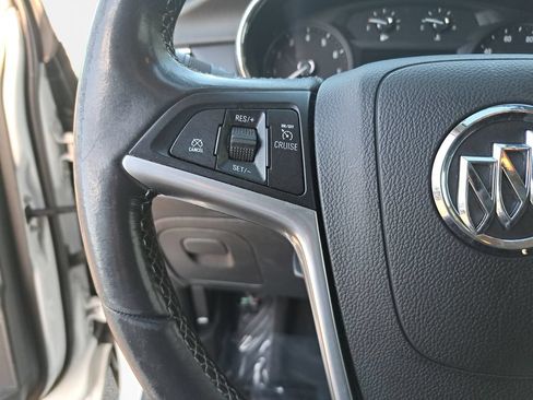 Used 2022 Buick Encore Preferred AWD/4WD image 14