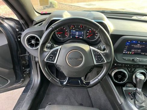 Used 2021 Chevrolet Camaro LS RWD image 9
