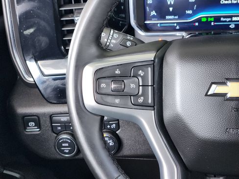 Certified 2025 Chevrolet Silverado 1500 LT AWD/4WD image 29