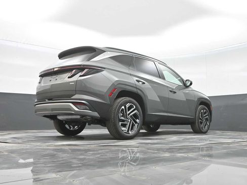 New 2026 Hyundai Tucson Limited image 35