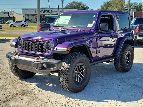 New 2026 Jeep Wrangler Rubicon w/ Xtreme 35 Tire Package image 3