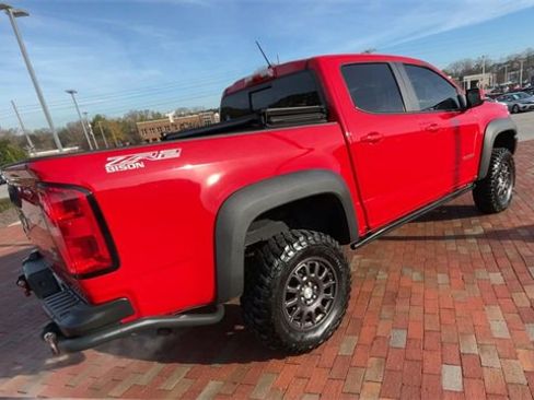 Used 2020 Chevrolet Colorado ZR2 w/ Colorado ZR2 Bison Edition image 9