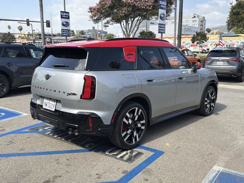 Used 2026 MINI Cooper Countryman John Cooper Works w/ Comfort Package Max AWD/4WD image 4