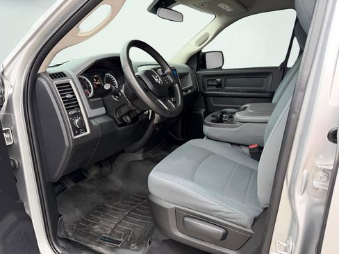 Used 2017 RAM 1500 ST w/ SXT Appearance Group image 18