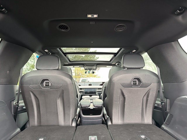 Used 2025 Lincoln Navigator L Reserve w/ Jet Appearance Package AWD/4WD image 12