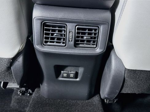 Used 2020 Toyota RAV4 XLE Premium AWD/4WD image 26