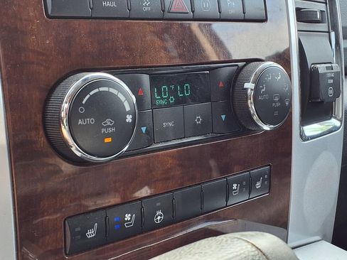 Used 2011 RAM 1500 Laramie w/ Protection Group AWD/4WD image 19