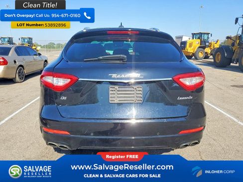 Used 2017 Maserati Levante AWD/4WD image 8