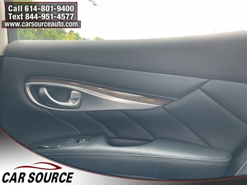 Used 2012 INFINITI M37 x w/ Deluxe Touring Pkg image 11