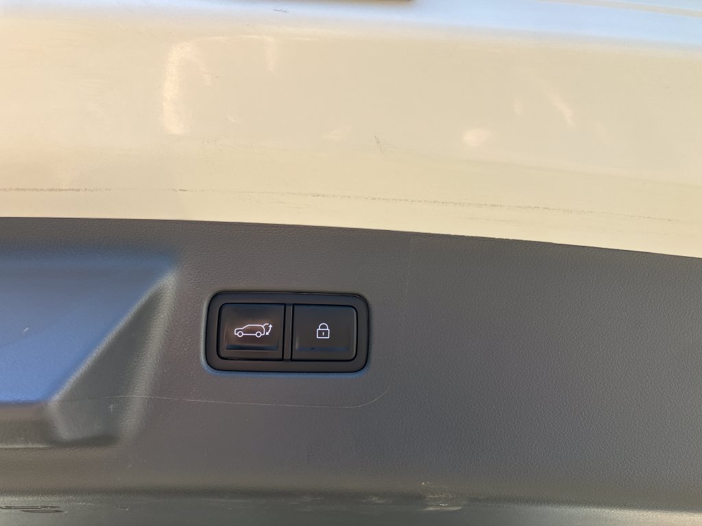 Used 2026 Hyundai Santa Fe SEL AWD/4WD image 27