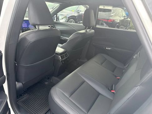 Used 2025 Lexus RX 350h w/ Convenience Package AWD/4WD image 8