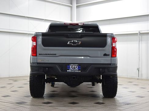 Used 2024 Chevrolet Silverado 1500 ZR2 w/ ZR2 Bison Edition AWD/4WD image 6