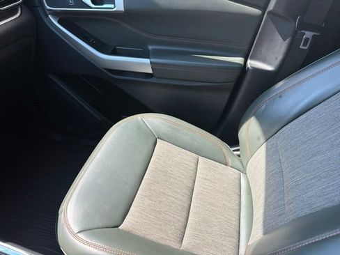 Used 2022 Ford Explorer Timberline AWD/4WD image 16