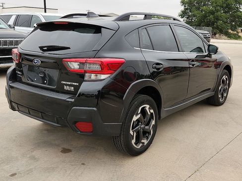 Used 2023 Subaru Crosstrek 2.5i Limited AWD/4WD image 3
