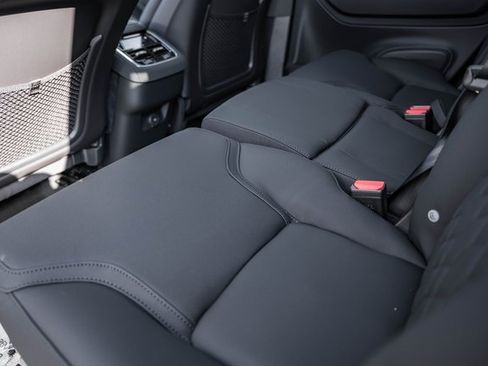 New 2026 Volvo XC90 B6 Plus w/ Protection Package image 35