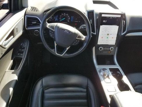 Certified 2024 Ford Edge SEL image 16