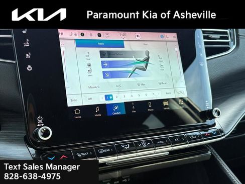 Used 2024 Jeep Wagoneer Series II image 12