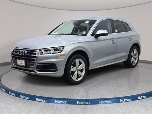 Used 2019 Audi Q5 Premium Plus w/ Premium Plus Package AWD/4WD image 1