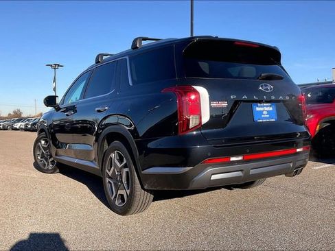 Used 2025 Hyundai Palisade SEL image 3