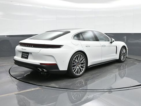 New 2026 Porsche Panamera image 7