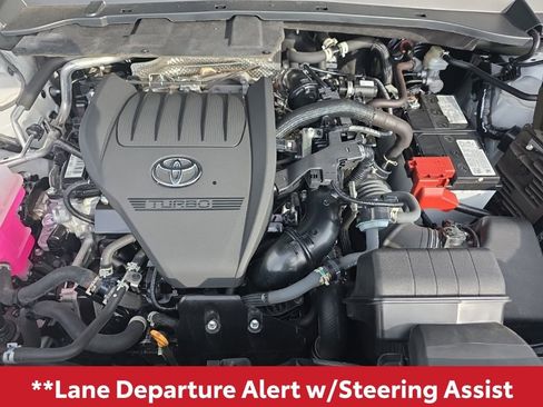 Used 2024 Toyota Grand Highlander XLE image 12