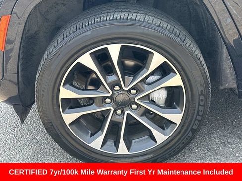 Used 2023 Jeep Grand Cherokee Overland AWD/4WD image 8