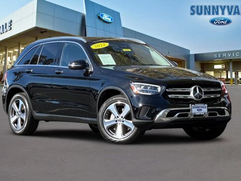 Used 2022 Mercedes-Benz GLC 300 w/ Premium Package Lite image 1