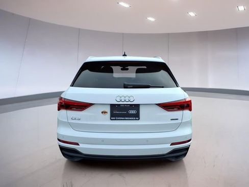 Used 2025 Audi Q3 2.0T Premium w/ Convenience Package image 5