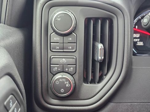 Used 2023 Chevrolet Silverado 1500 Custom Trail Boss w/ LPO, Dark Essentials Package AWD/4WD image 24